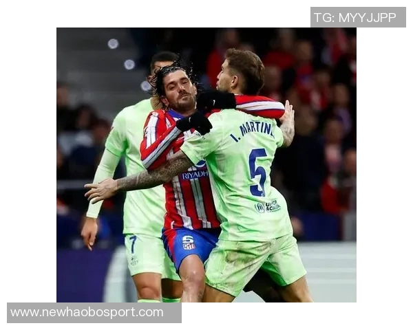 西甲联赛频现球场侮辱事件巴萨西蒙尼及多名裁判遭波及