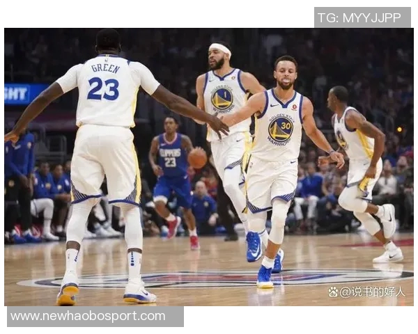 勇士惜败76人赛季战绩下滑至11胜12负胜率跌破五成