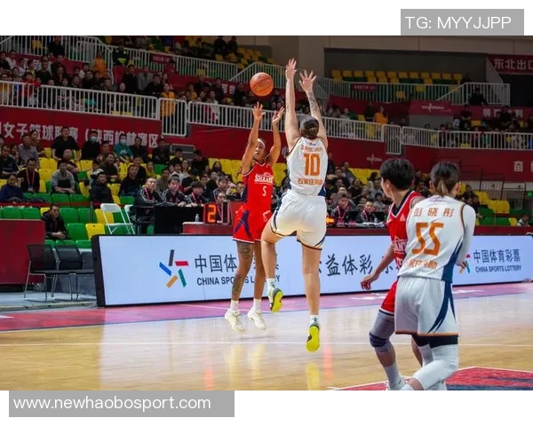 篮网主教练坚持短轮换策略力求赛季首胜以稳球队士气