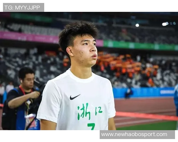 全运会U20决赛浙江对阵新疆卡内达亲临现场助阵球队争冠